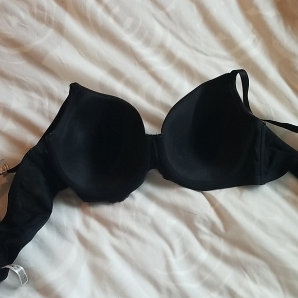 Lightly Lined Bra - Picture 3 of 6